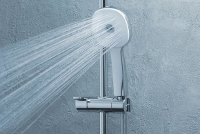 Aqua POWER Pressure Boosting and Water Saving Hand Shower